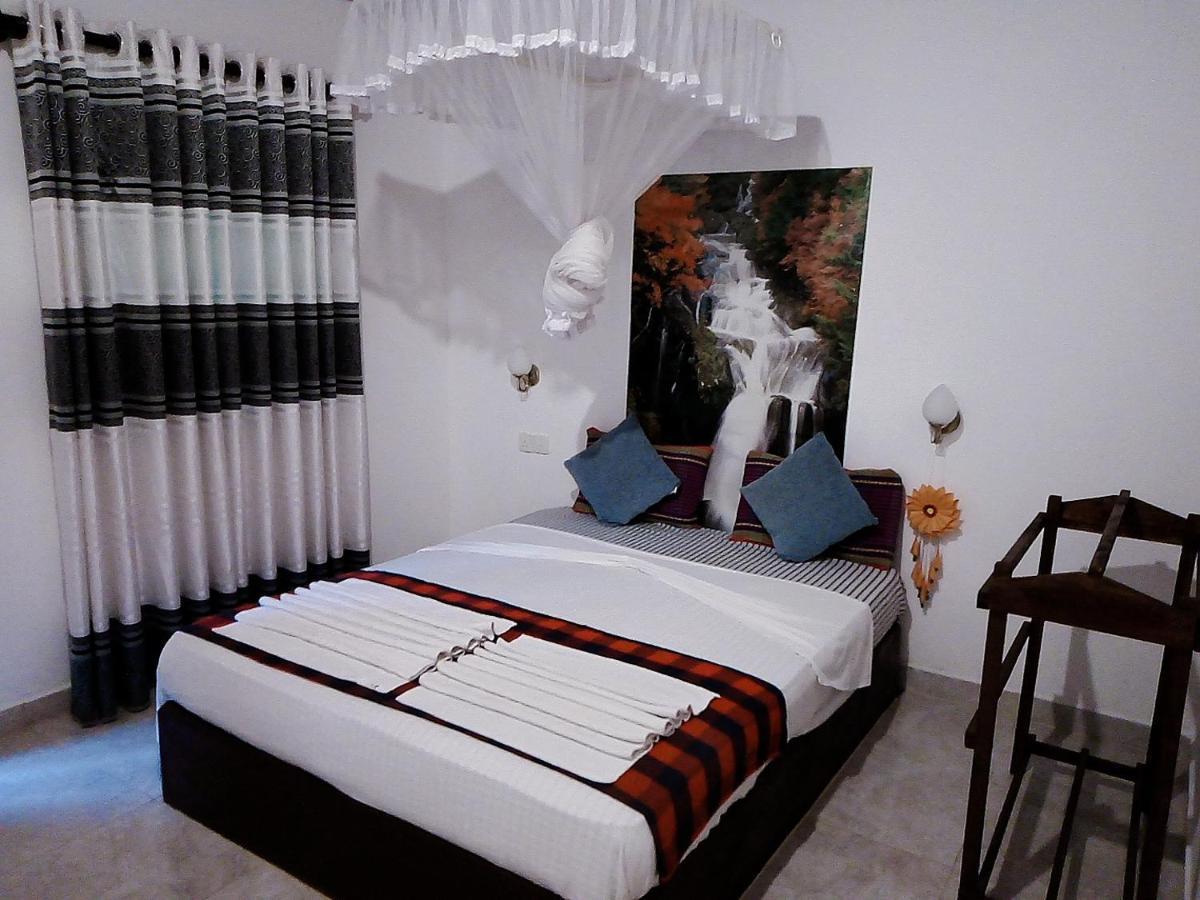 Sigiri Charuka Resort Sigiriya Bagian luar foto